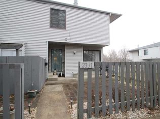 2331 Sky Line Dr, Waterloo, IA 50701
