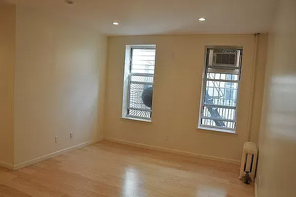 Rented by Level Group | media 8