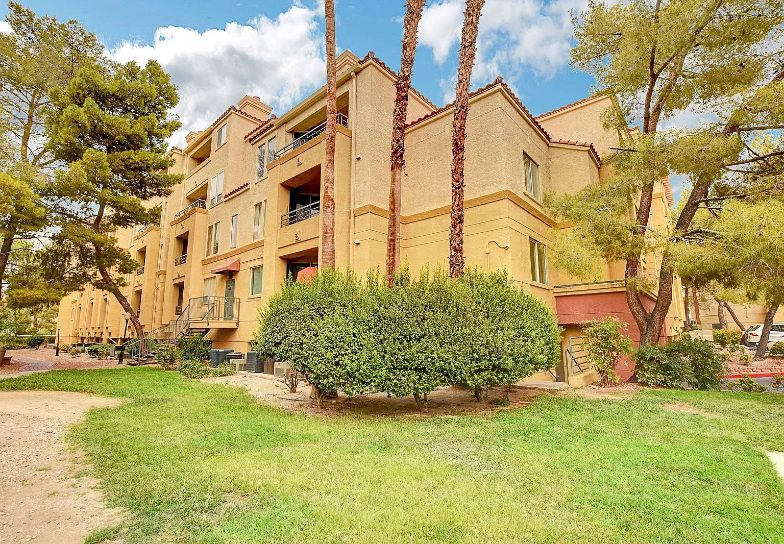 260 E Flamingo Rd #416 - 1 — Photo 2