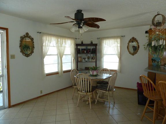 4th image of 3638 Avenue A