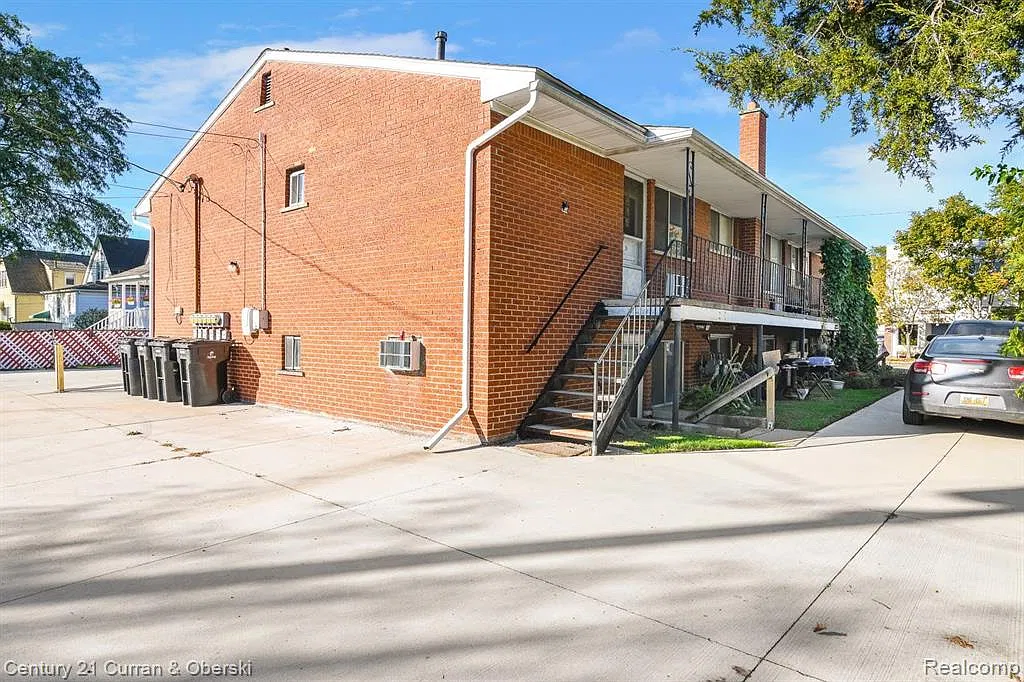 1 bed, 750 sqft, $845 — Photo 1