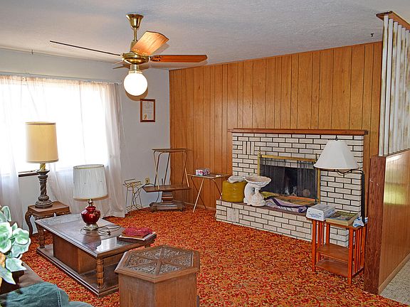4th image of 102 Cedardale Ave