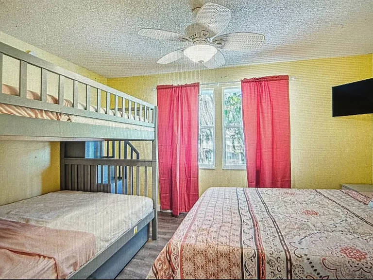 1284 Cypress Cove Ct — Photo 4