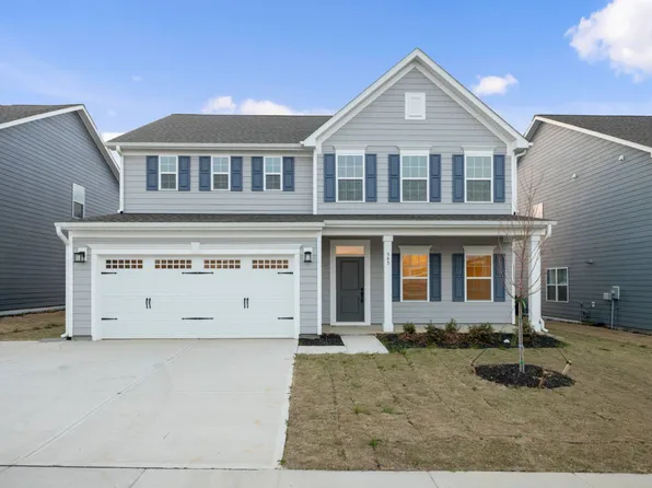 545 Freedom Trail Dr, Willow Spring, NC 27592