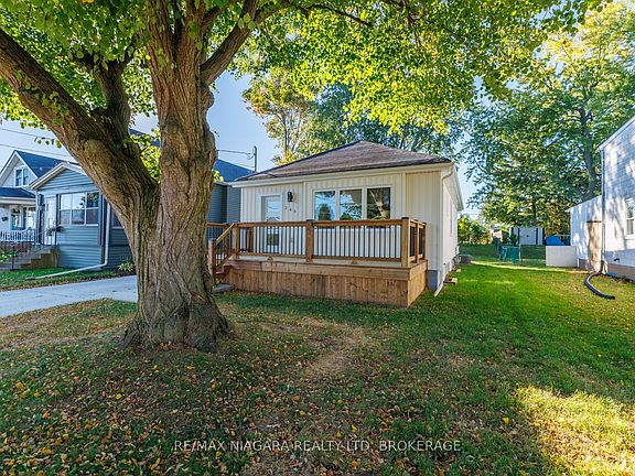 3rd image of 245 Bowen Rd