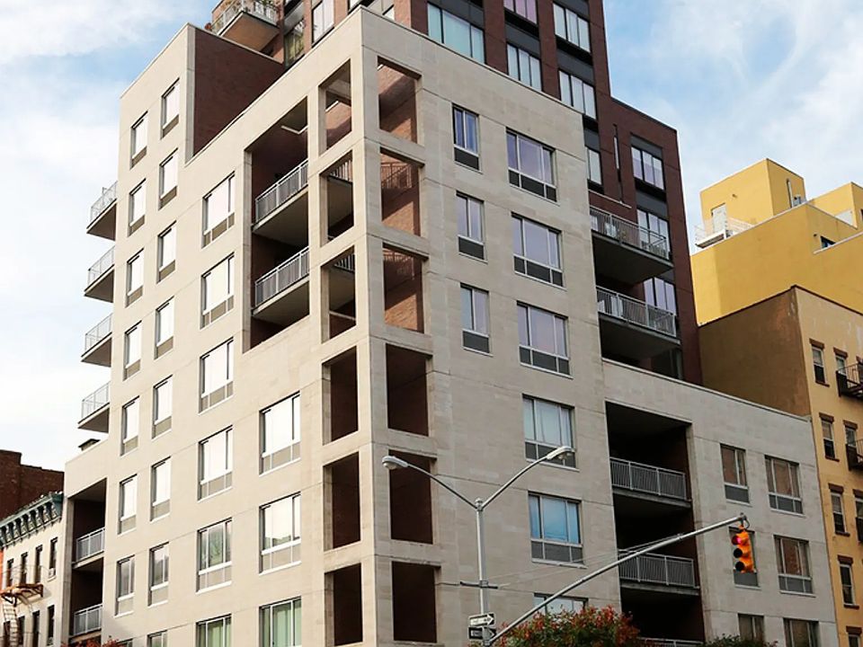 1st image of 353 E 104th St APT 3D