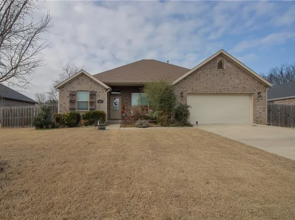 673 Arroyo St, Farmington, AR 72730