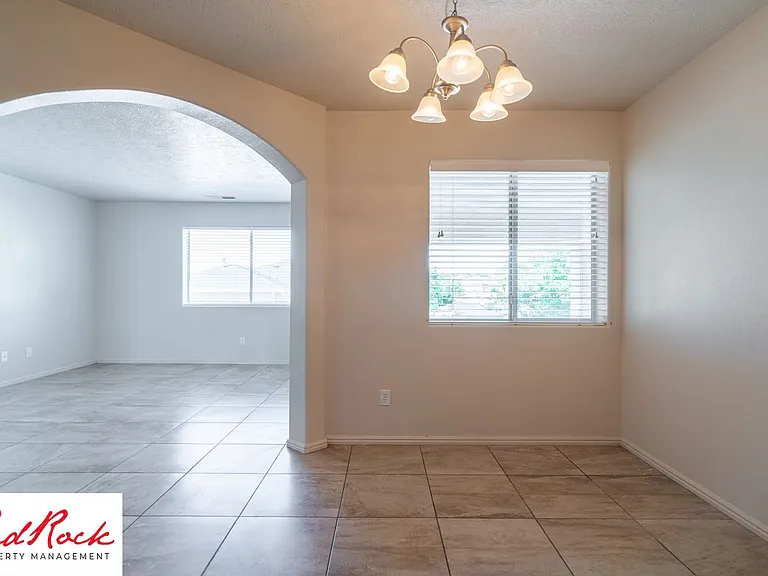 Fourplex - 620 W Evans Ridge — Photo 73