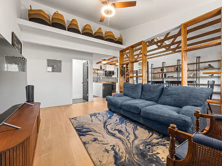 6904 Cherry Meadow Dr — Photo 5