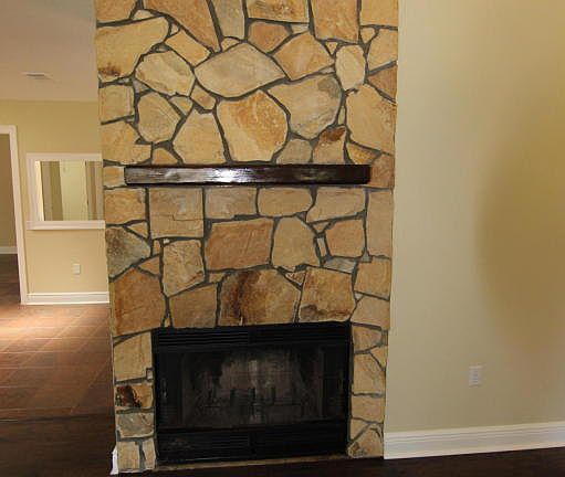 3rd image of 8344 Verdura St