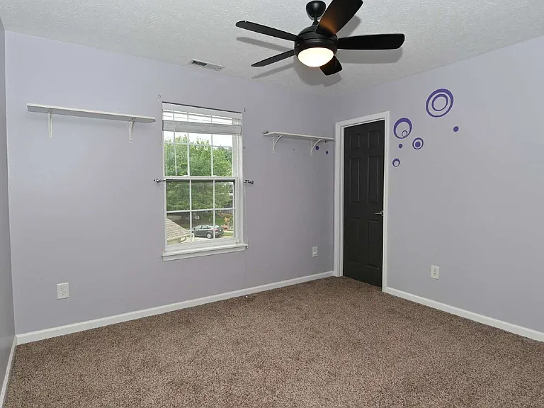 8405 Swift Ct — Photo 37