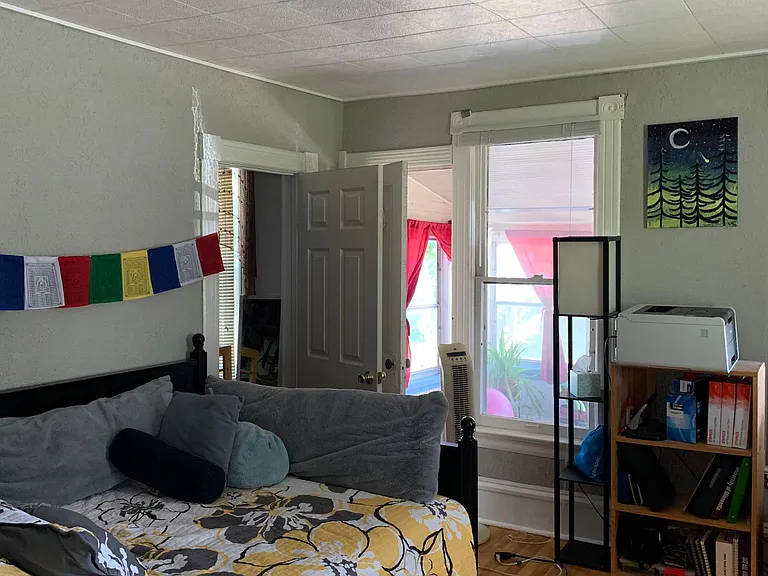 1848 Taylor St NE #1 — Photo 4