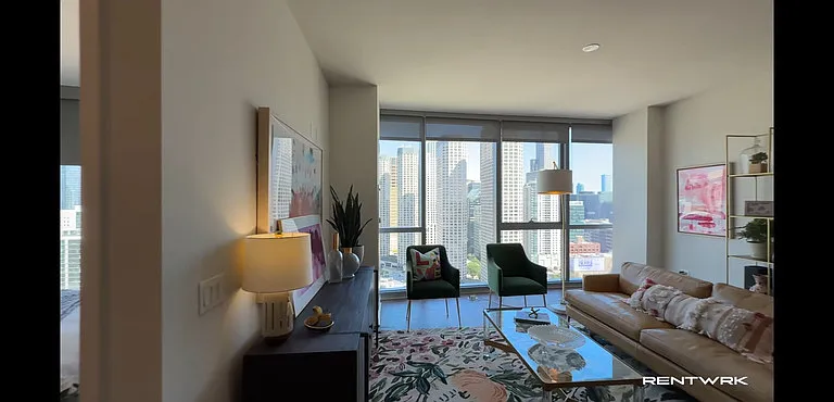737 W Washington Blvd — Photo 10