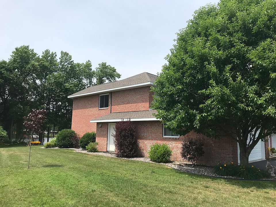 2nd image of 481 N Splake Ct