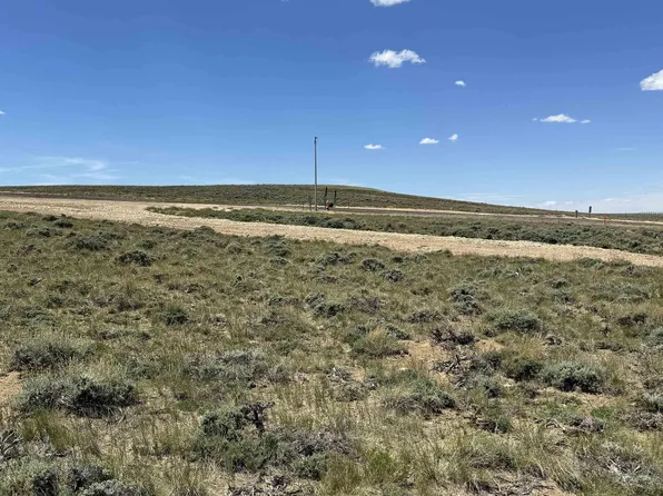 233 Airport Ave, Saratoga, WY 82331
