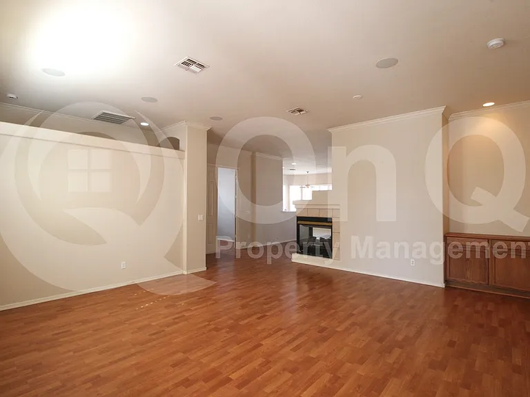 1445 S Park Grove Cir — Photo 10
