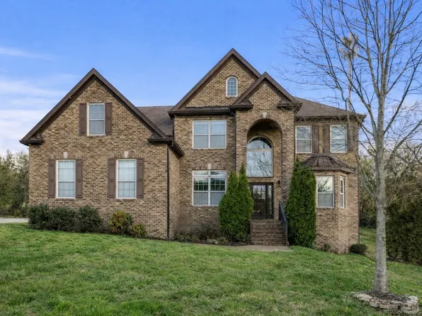 2205 Maricopa Ct, Nolensville, TN 37135
