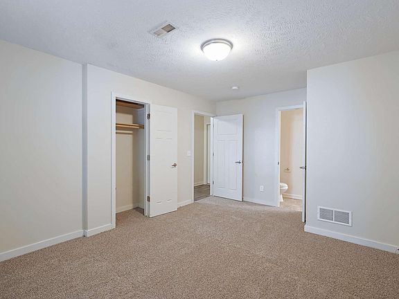 1st Bedroom, Located on 1st Floor