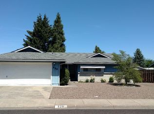 520 Barnum Dr, Phoenix, OR 97535