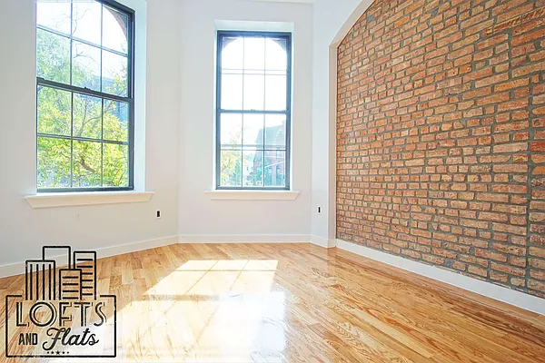 Rented by Lofts and Flats LLC | media 17