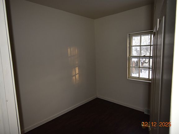 5th image of 825 Keith Ave