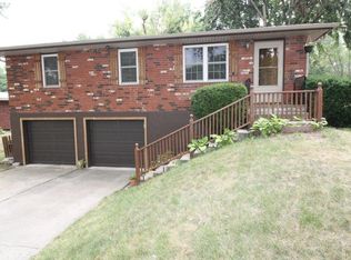 107 Celia Cir, Excelsior Springs, MO 64024