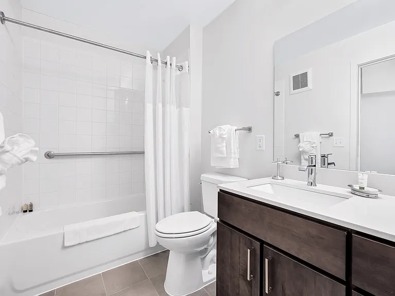 Silver Creek Senior Living — Photo 9