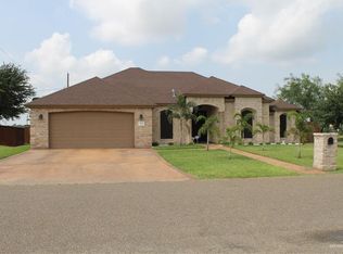 212 E Clinton St, Alton, TX 78573