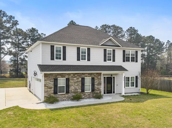 519 Aberdineshire Court, Hubert, NC 28539