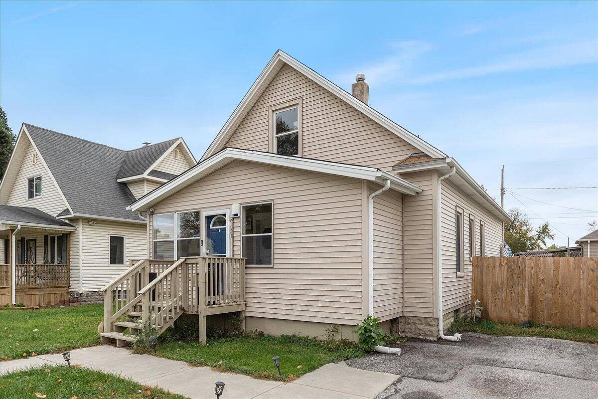 2131 Avenue C, Council Bluffs, IA 51501 MLS 232018 Zillow