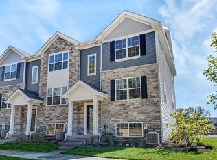 1336 Foxglove Dr, Bartlett, IL