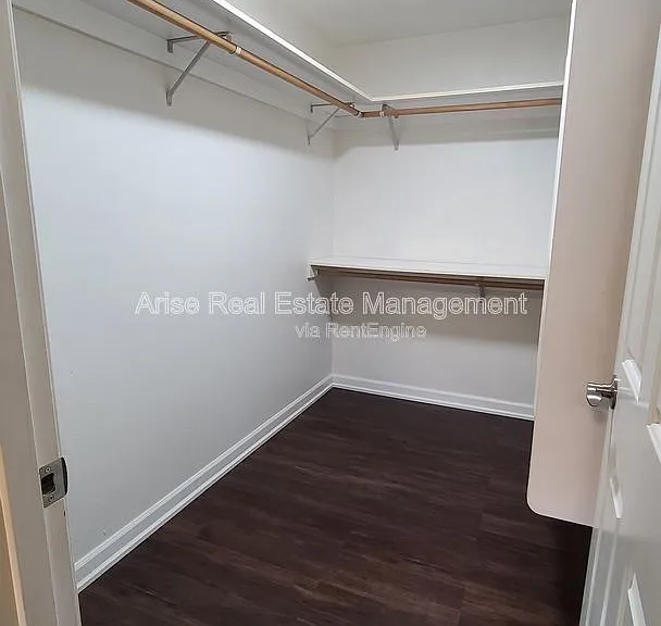 2141 SW Quartz Ave — Photo 15