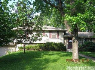 4524 Terracewood Dr, Bloomington, MN 55437