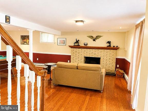 2nd image of 68 Lakeview Dr