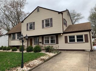 18 Hill Rd, Edison, NJ 08817