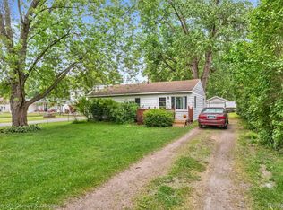 19234 Sylvia Ave, Brownstown, MI 48174