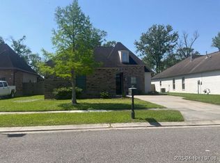 43247 Pond View Dr, Prairieville, LA 70769