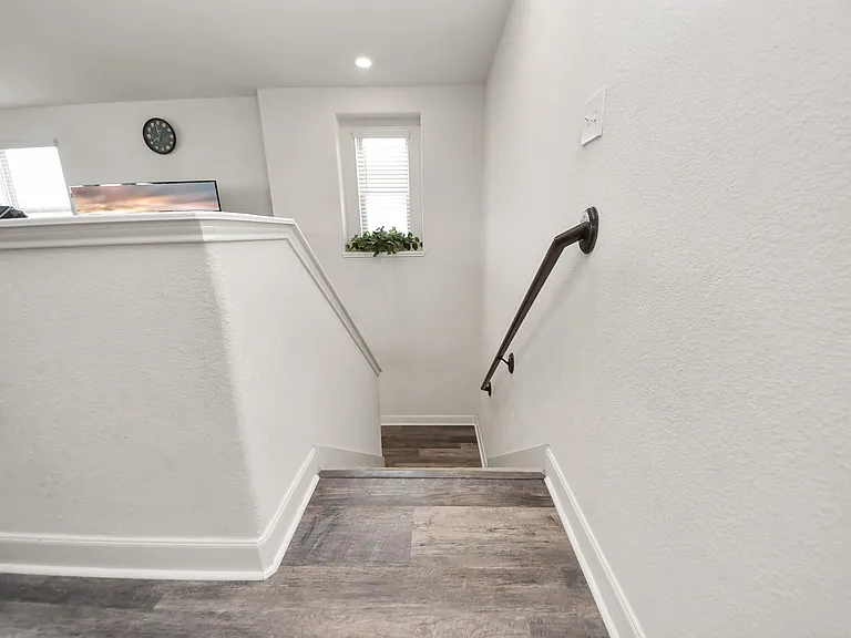 3705 Banbury Ln — Photo 33