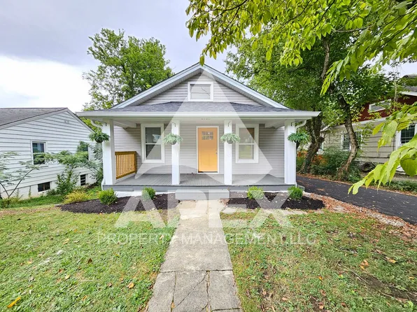 1018 Freemason St, Knoxville, TN 37917
