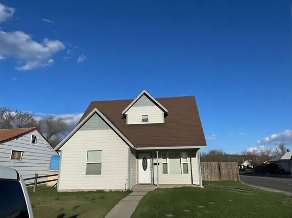 4702 N Cook St, Spokane, WA 99217