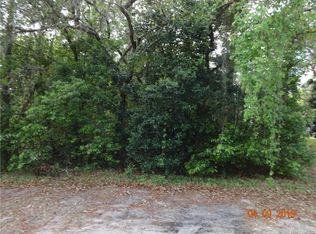 17 Cypress Blvd W, Homosassa, FL 34446