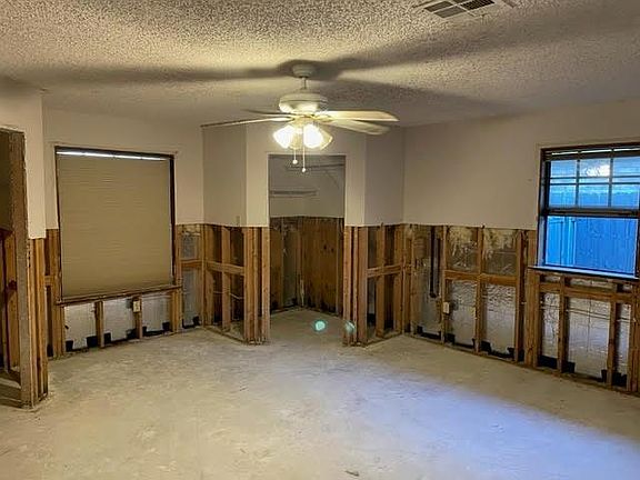 5th image of 54 Sawgrass Dr