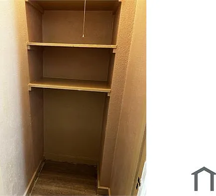 403 E Flora St — Photo 11