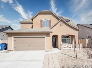 2002 W Hayward St, Hanford, CA 93230