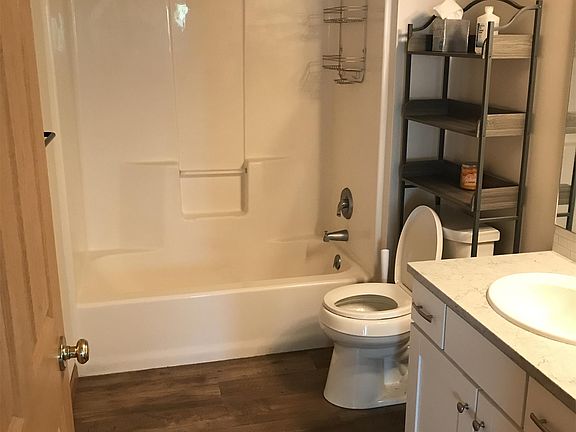 5th image of 3505 Fallon St Unit 24B