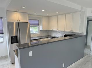351 Mansfield Dr #I, Boca Raton, FL 33434
