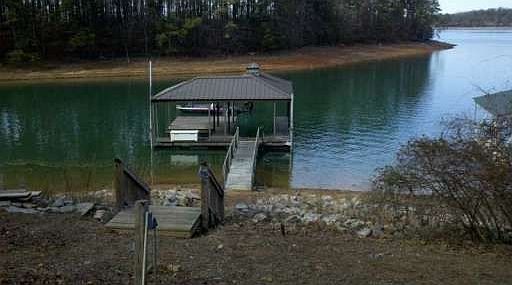2nd image of 6549 Cox Dr