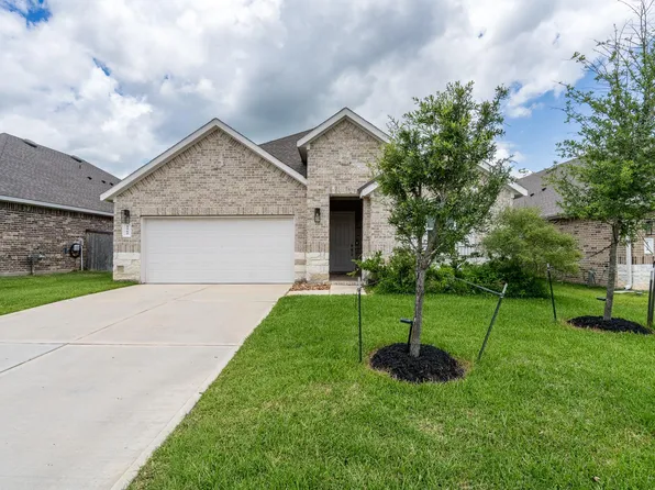 1565 Oakdale Crest Rd, Montgomery, TX 77316