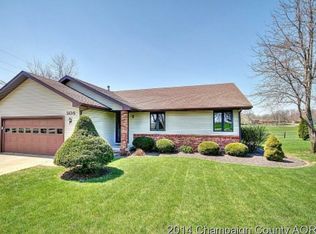 305 N Jefferson St, Mahomet, IL 61853