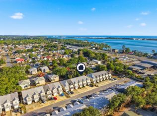 481 Keystone Rd, Mary Esther, FL 32569